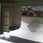 Maatskappy 2 beeld 176 ON WEST Luxury Accommodation in Durban KZN
