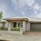 Maatskappy 2 beeld CONSTRUCTION SOUTH AFRICA Township Building in Durban KZN