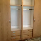 Maatskappy 15 beeld CUSTOM WOOD CRAFTSMAN Furniture in Krugersdorp GP