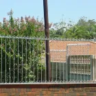 Maatskappy 52 beeld GATE AND FENCE Steel Fencing in Durban KZN
