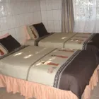 Maatskappy 10 beeld LOBELIA COTTAGE Self Catering Accommodation in Durban KZN