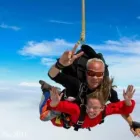 Maatskappy 3 beeld SKYDIVEPARYS Tandem Skydiving in Parys FS