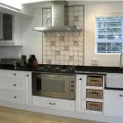 Maatskappy 4 beeld SOUTHERN ART CERAMIC DESIGN Word in Hermanus WC