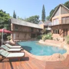 Maatskappy 4 beeld THE HOOTING OWL GUEST HOUSE Wine Tasting in Margate KZN