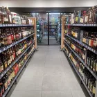 Maatskappy 14 beeld TOPS AT SPAR SUPER A NORWOOD Wine Store in Johannesburg GP