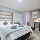 Maatskappy 8 beeld WATERFRONT GUESTHOUSE CAROLINA Mpumalanga Lodges in Carolina MP