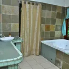 Maatskappy 1 beeld WILLINGA LODGE Lodge in Hartbeespoort NW