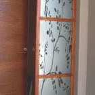 Maatskappy 13 beeld WINDOW FROSTING - O2 DESIGNS Windows in Johannesburg GP