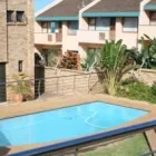 Maatskappy 1 beeld ZEST HOLIDAYS Zest Holidays in Margate KZN
