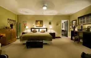 Business 6 image FOREST HALL GUEST HOUSE Self Catering in Port Elizabeth EC