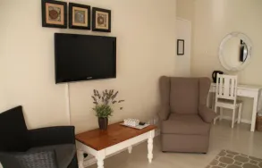 Business 9 image PORT ELIZABETH GUEST HOUSE Guest Houses in Port Elizabeth EC