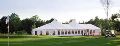 Maatskappy 2 beeld BIG TENTS Weddings in Durban KZN