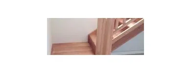 Maatskappy 3 beeld CUSTOM WOOD CRAFTSMAN Furniture in Krugersdorp GP
