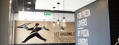 Business 1 image DEBONAIRS PIZZA Weekday special in Heidelberg WC