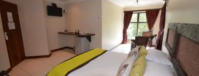 Maatskappy 2 beeld EL CAZADOR GUEST HOUSE CC Luxury Guest Houses in Pretoria GP