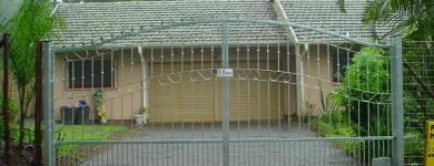 Maatskappy 15 beeld GATE AND FENCE Steel Fencing in Durban KZN