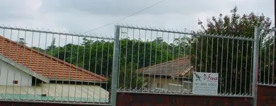 Maatskappy 31 beeld GATE AND FENCE Steel Fencing in Durban KZN