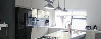 Maatskappy 3 beeld MKD MAGNIFICENT KITCHEN DESIGNS (PTY)LTD Walk-in-Closets in Plettenberg Bay WC