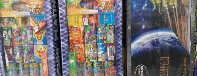 Maatskappy 3 beeld ROSHNI FIREWORKS Fireworks in Johannesburg GP