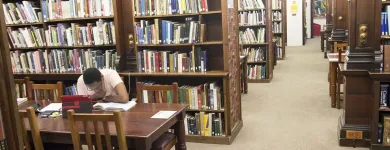 Maatskappy 12 beeld UCT ENGLISH LANGUAGE CENTRE Language School in Cape Town WC