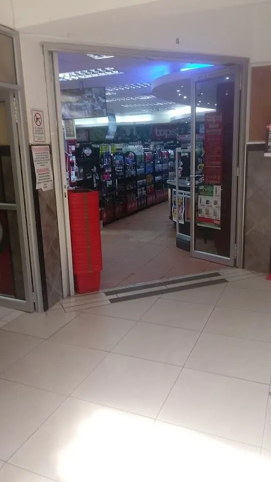 Maatskappy 3 beeld TOPS AT SPAR WINKLE