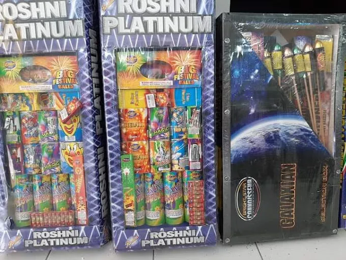 Maatskappy 3 beeld ROSHNI FIREWORKS