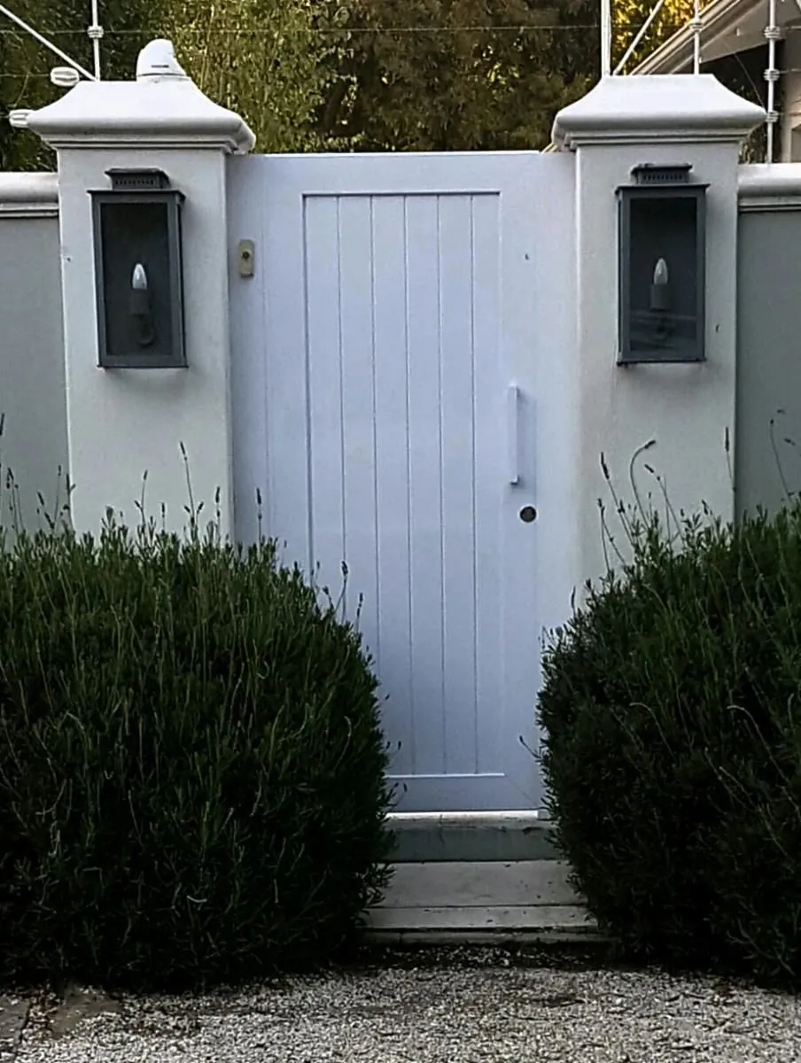 Business 8 image SPACEWORKS FRAMELESS GLASS & ALUMINIUM